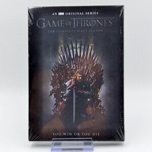 Game of Thrones: The Complete First Season (DVD)